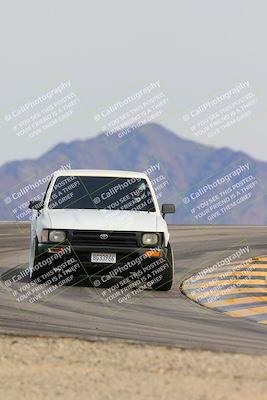 media/Jan-28-2024-SCCA SD (Sun) [[95d197e79e]]/3-Early Intermediate Group/Session 3 (Turn 12)/